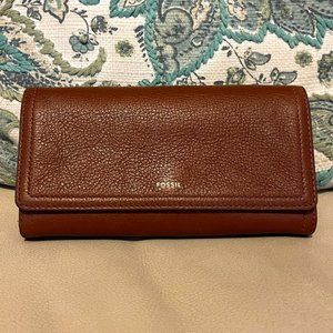 Fossil "Logan" RFID Flap Clutch